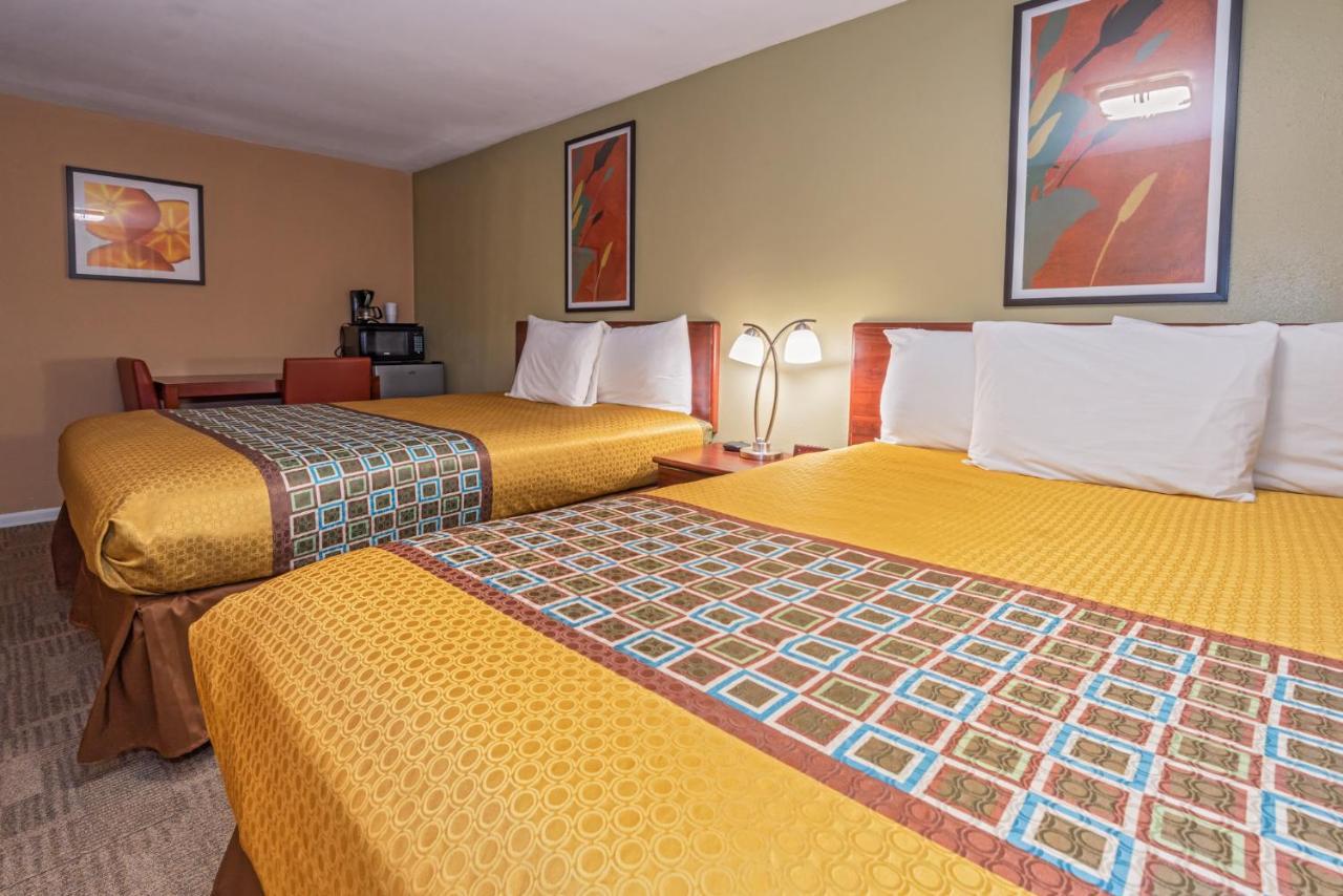 Far West Motel Форкс Екстер'єр фото