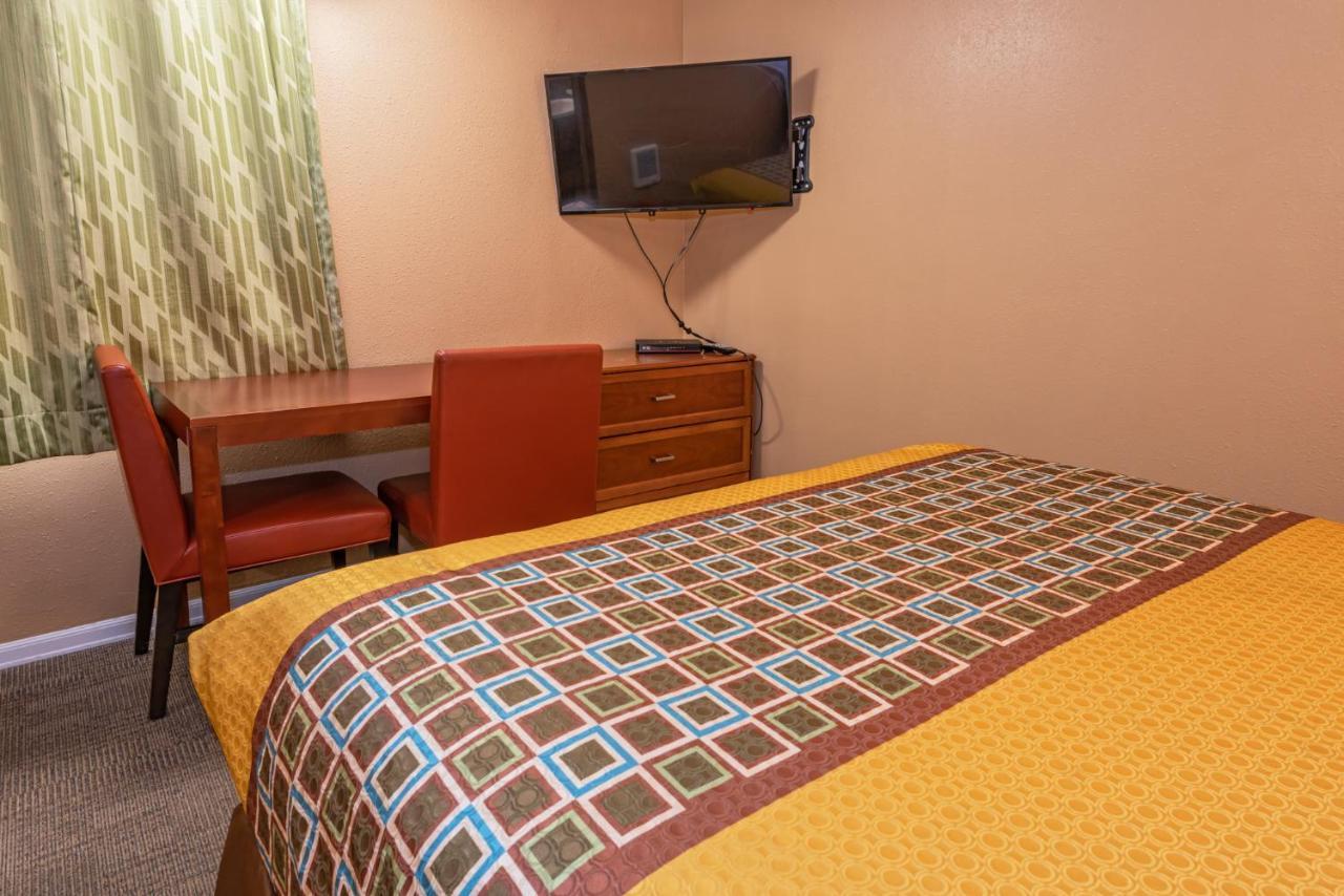 Far West Motel Форкс Екстер'єр фото