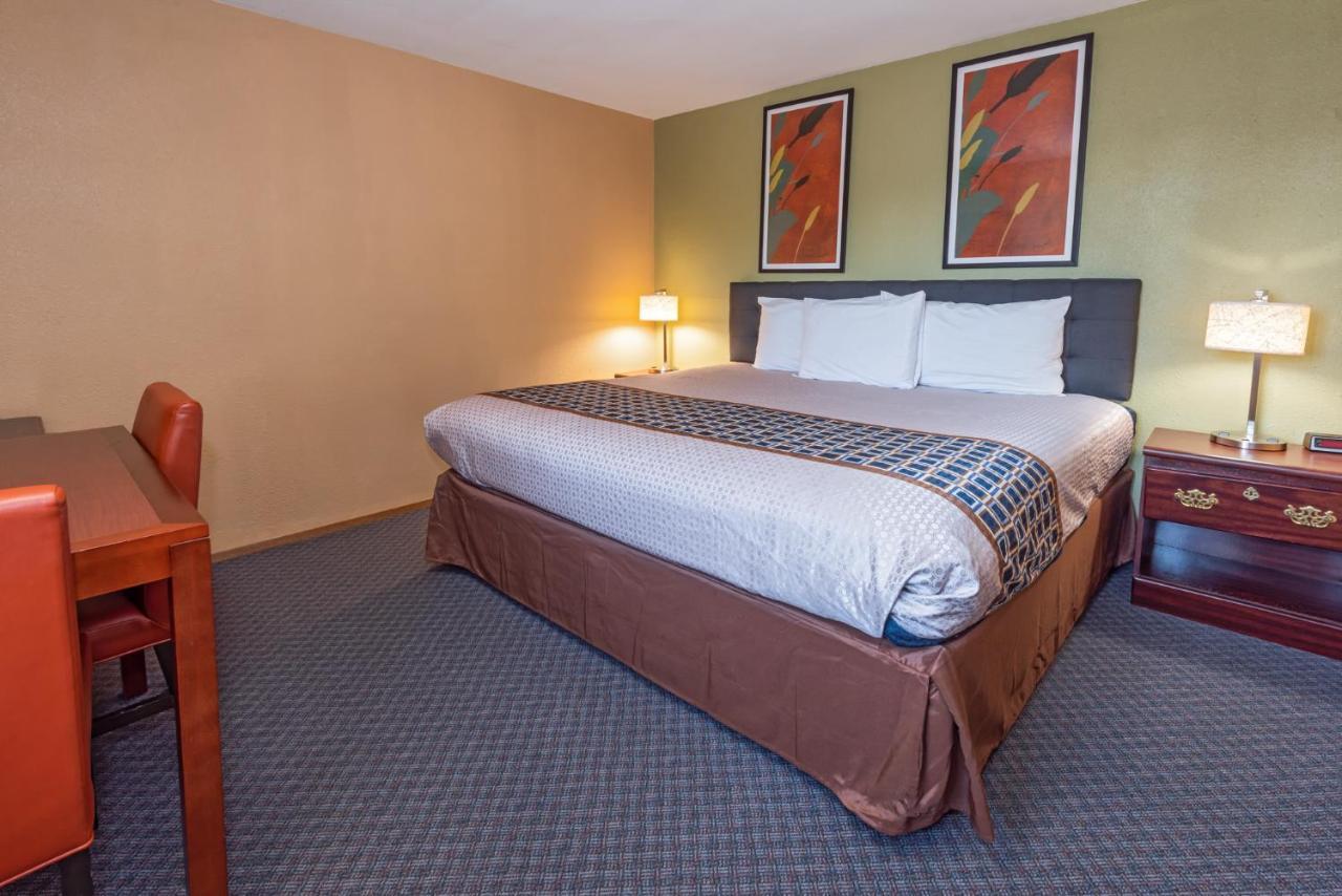 Far West Motel Форкс Екстер'єр фото